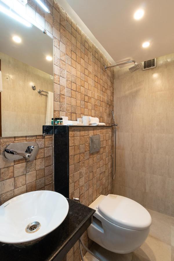 Yashshree Mussoorie Mall Road Ngoại thất bức ảnh