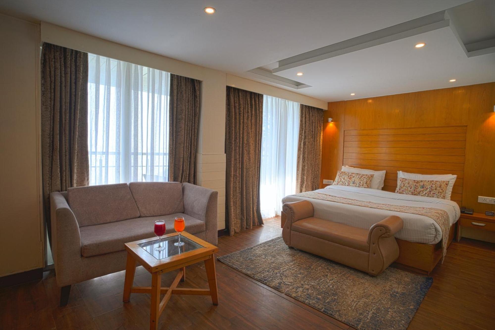 Yashshree Mussoorie Mall Road Ngoại thất bức ảnh