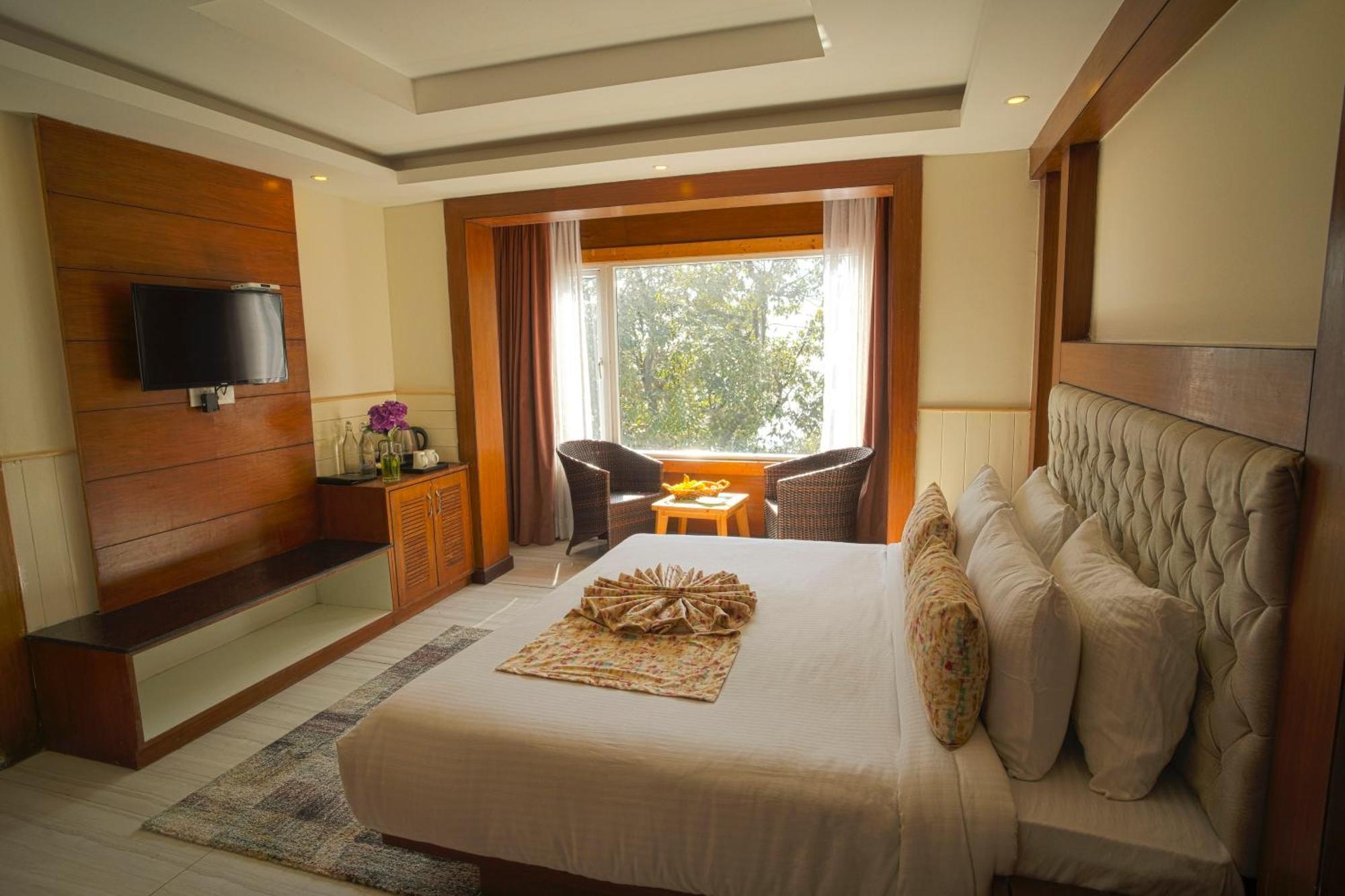 Yashshree Mussoorie Mall Road Ngoại thất bức ảnh