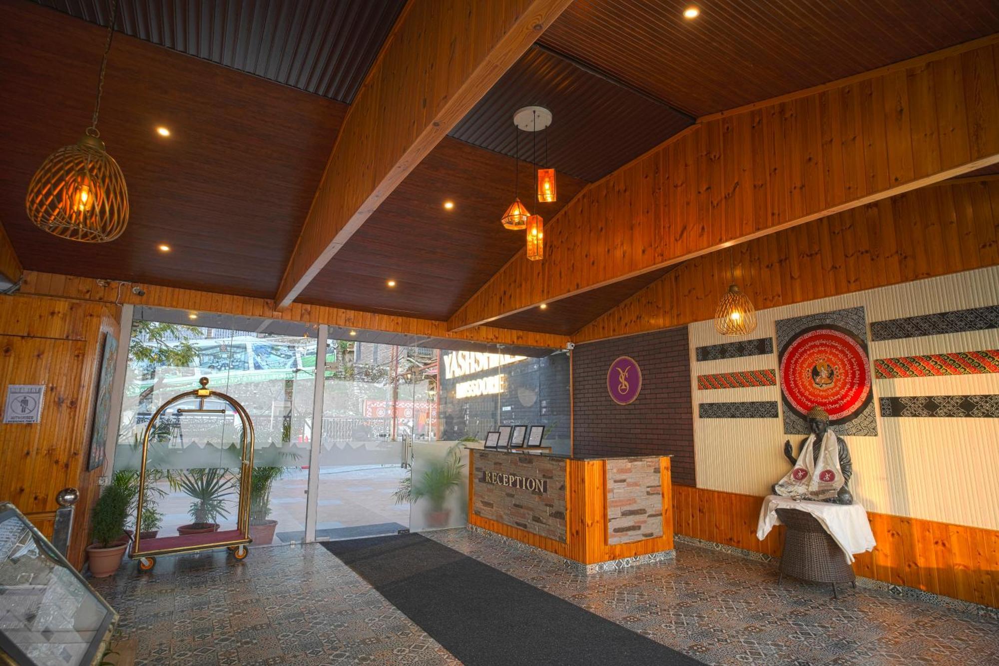 Yashshree Mussoorie Mall Road Ngoại thất bức ảnh
